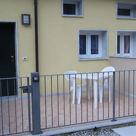 Casetta Romantica Viola Dom wakacyjny